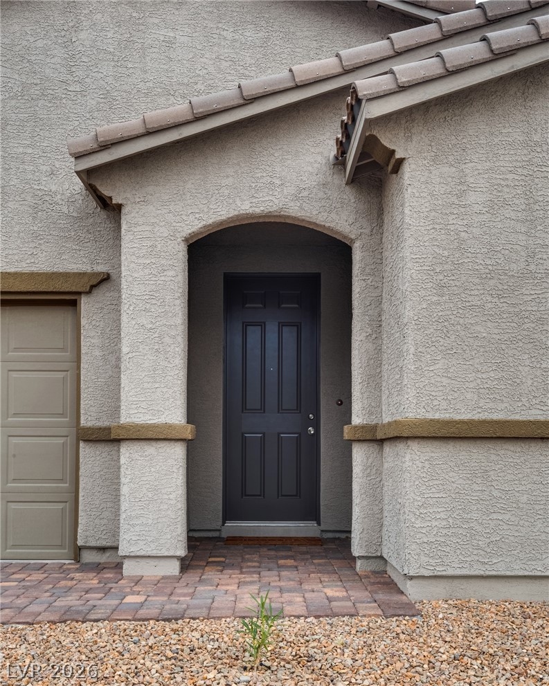 2906 Carothers Court