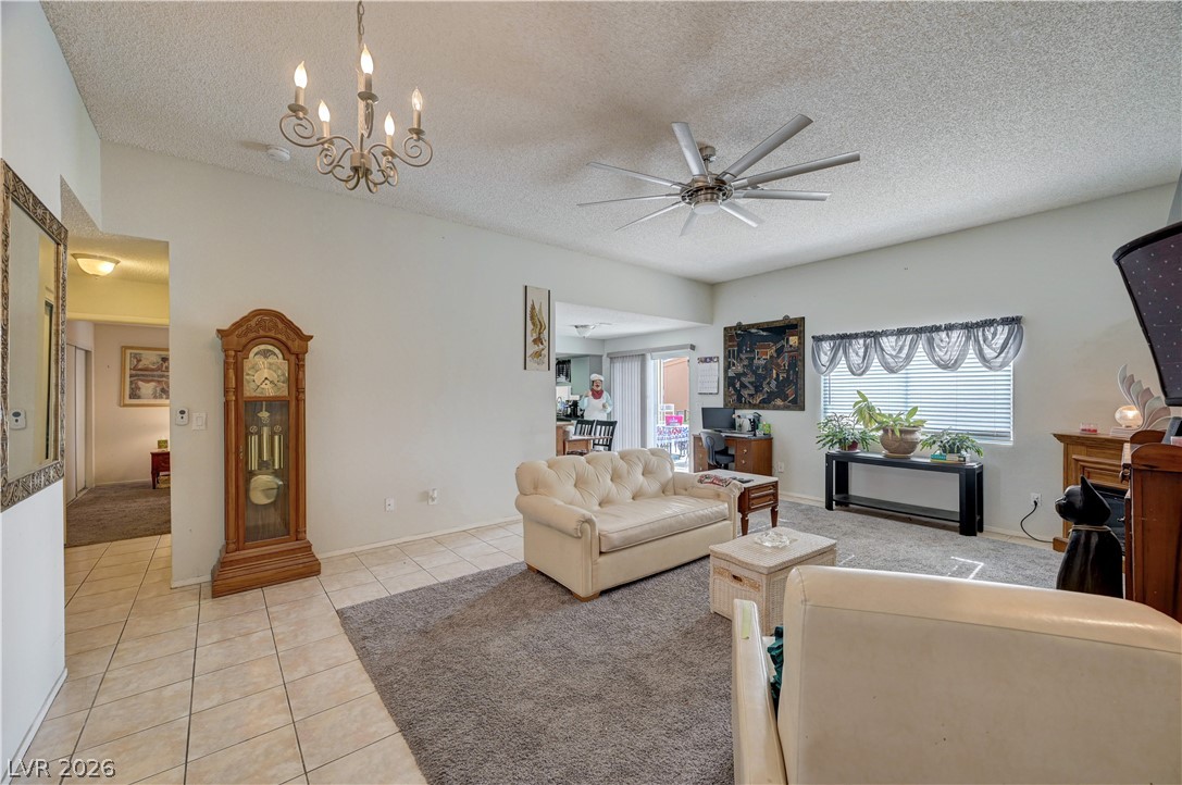 424 Tiger Lily Way
