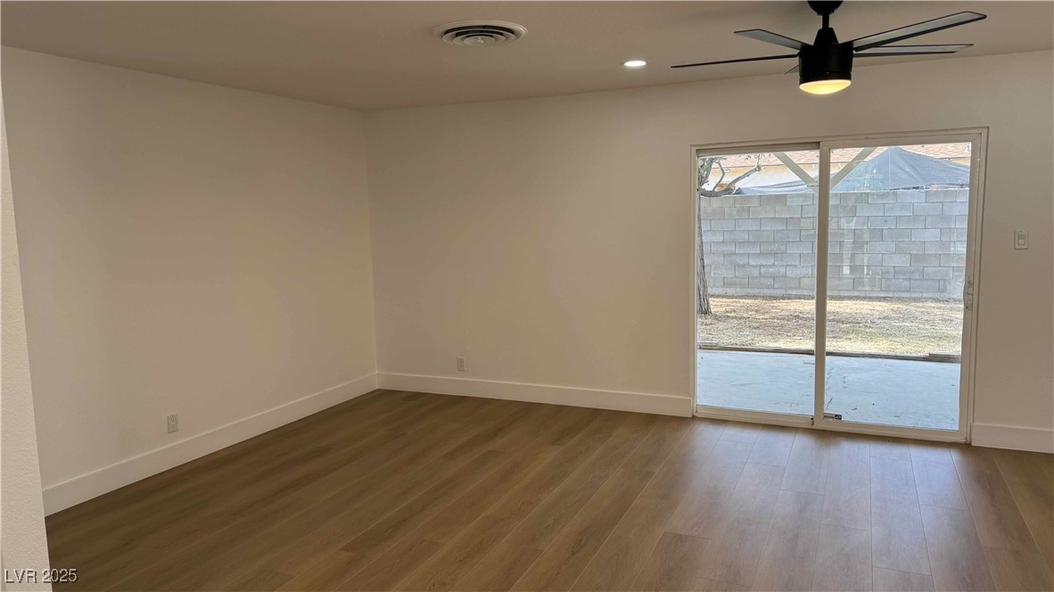 5239 Treasure Avenue, Las Vegas, Nevada image 24