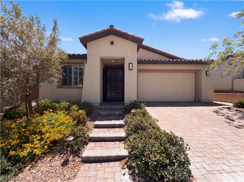 Homes For Sale - 38 Sun Lily Lane<br/> Henderson, NV 89011