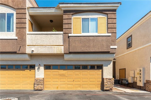 Townhouse For Rent - 9303 Gilcrease Avenue #1119<br/> Clark County, Las Vegas, NV 89149