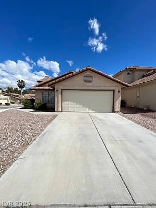 Homes For Rent - 372 Rushing Creek Court<br/> Clark County, Henderson, NV 89014