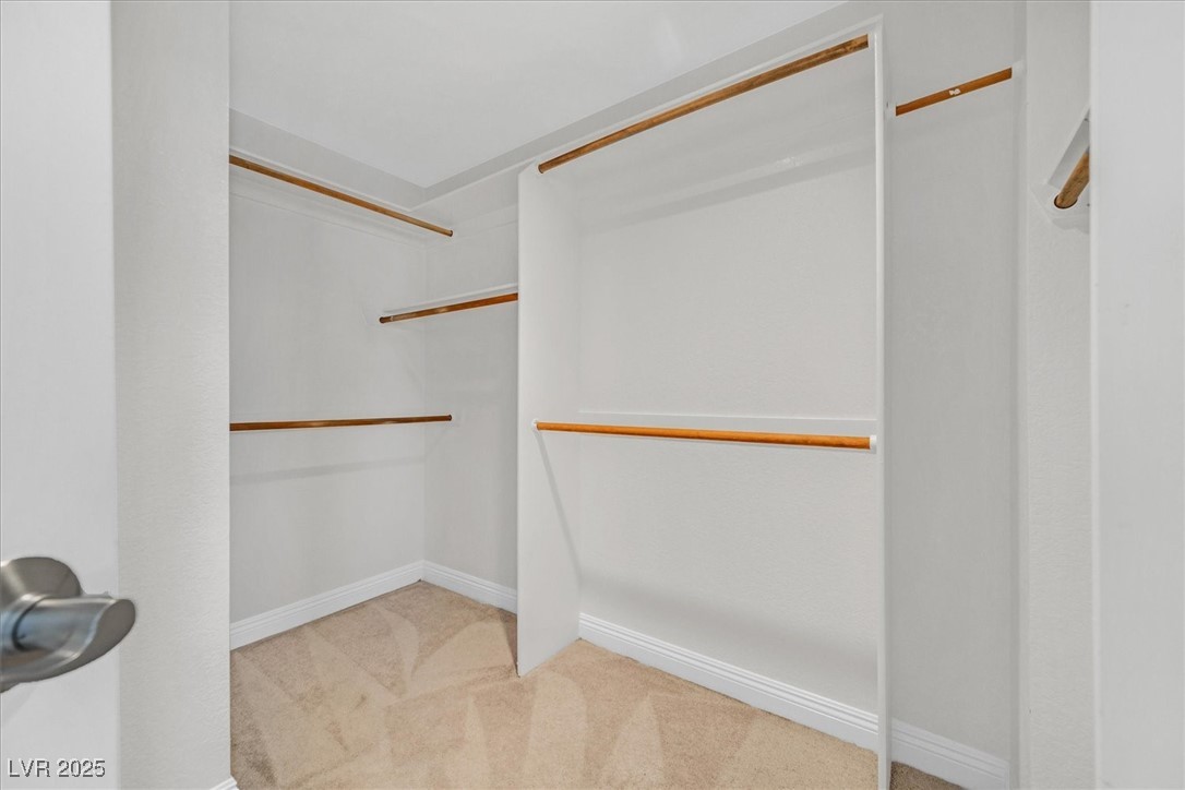 Las Vegas, Nevada 89121, United States, 3 Bedrooms Bedrooms, ,3 BathroomsBathrooms,Residential,Pending,205311