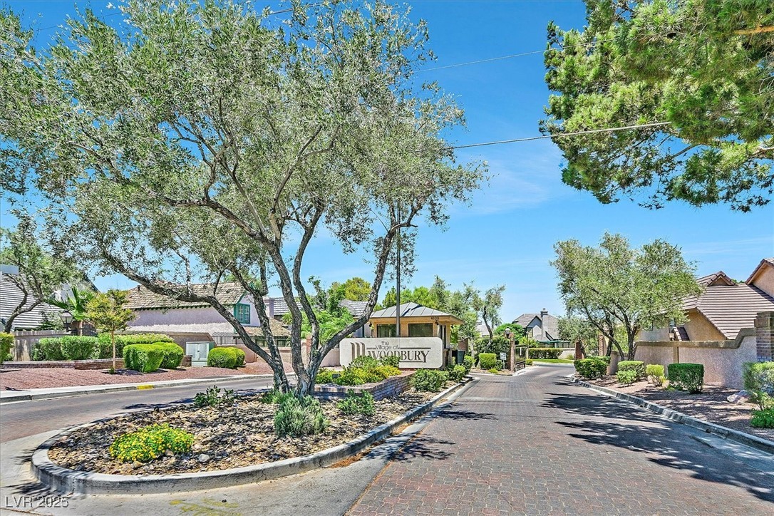 Las Vegas, Nevada 89121, United States, 3 Bedrooms Bedrooms, ,3 BathroomsBathrooms,Residential,Pending,205311