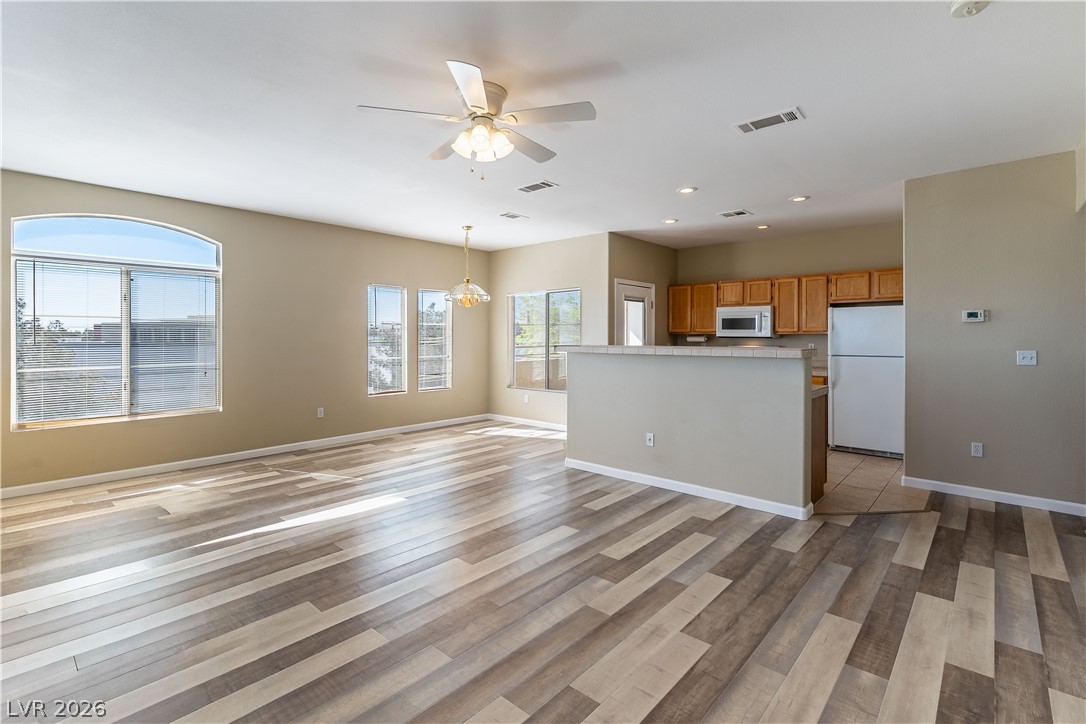 1320 RED GABLE Lane 203