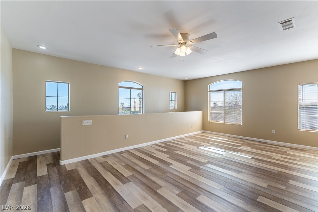 1320 RED GABLE Lane 203