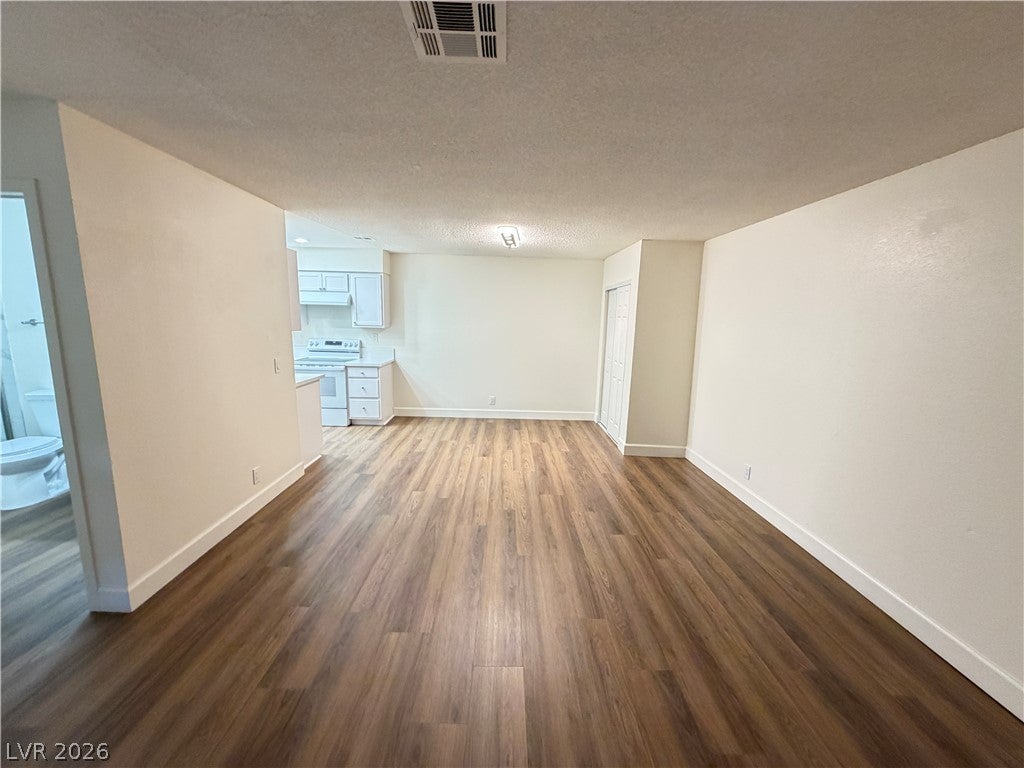 3517 Folage Drive 4