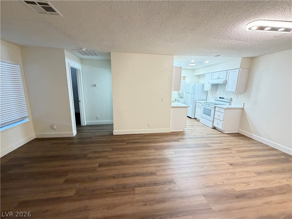 3517 Folage Drive 4