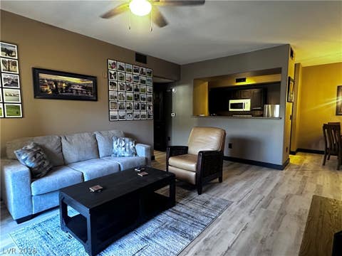Condo For Sale - 8000 Badura Avenue #1001<br/> Las Vegas, NV 89113