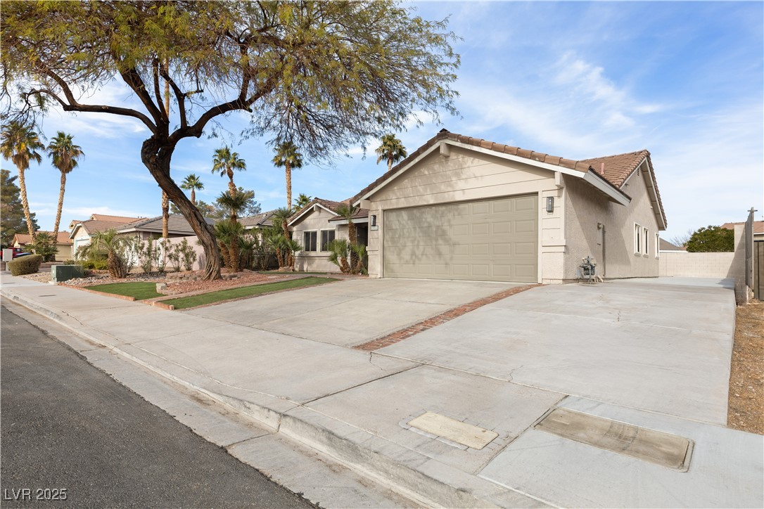 1824 Navarre Lane, Henderson, Nevada image 37