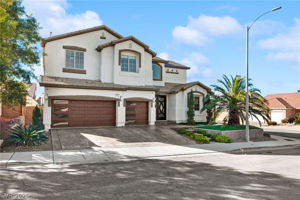 Photo of 521 Kanani Court, Henderson, NV 89052 (MLS # 2758740)