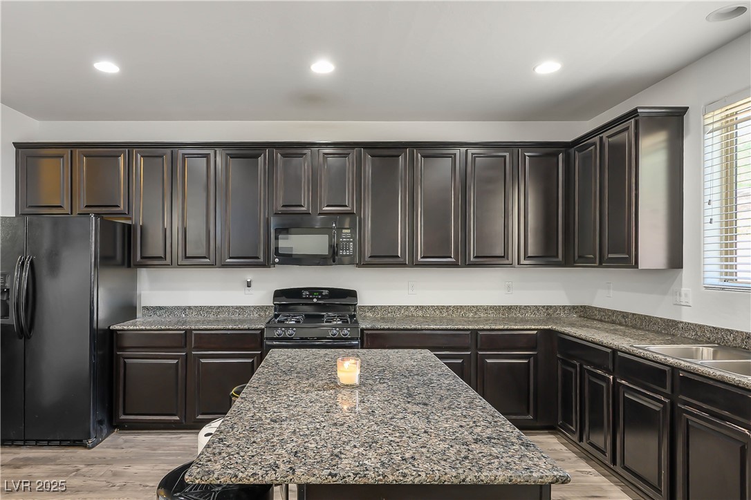 7668 Peaceful Trellis Drive