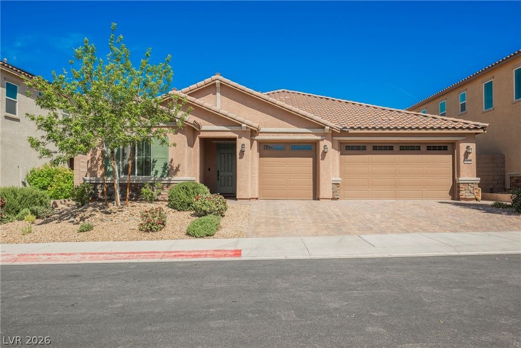 Photo of 1820 Laramie Ridge Street, Henderson, NV 89002 (MLS # 2776355)