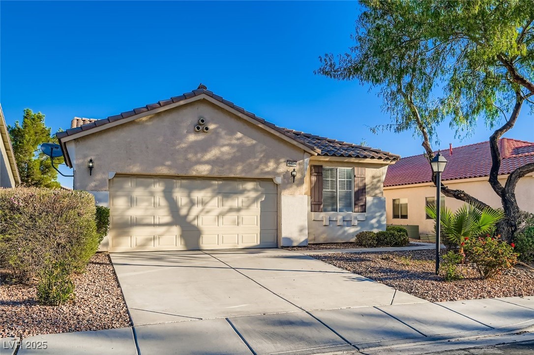 4454 El Presidio Drive