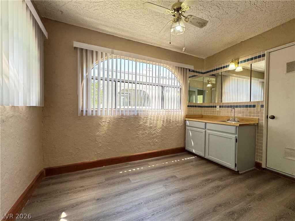 1406 Santa Margarita Street G