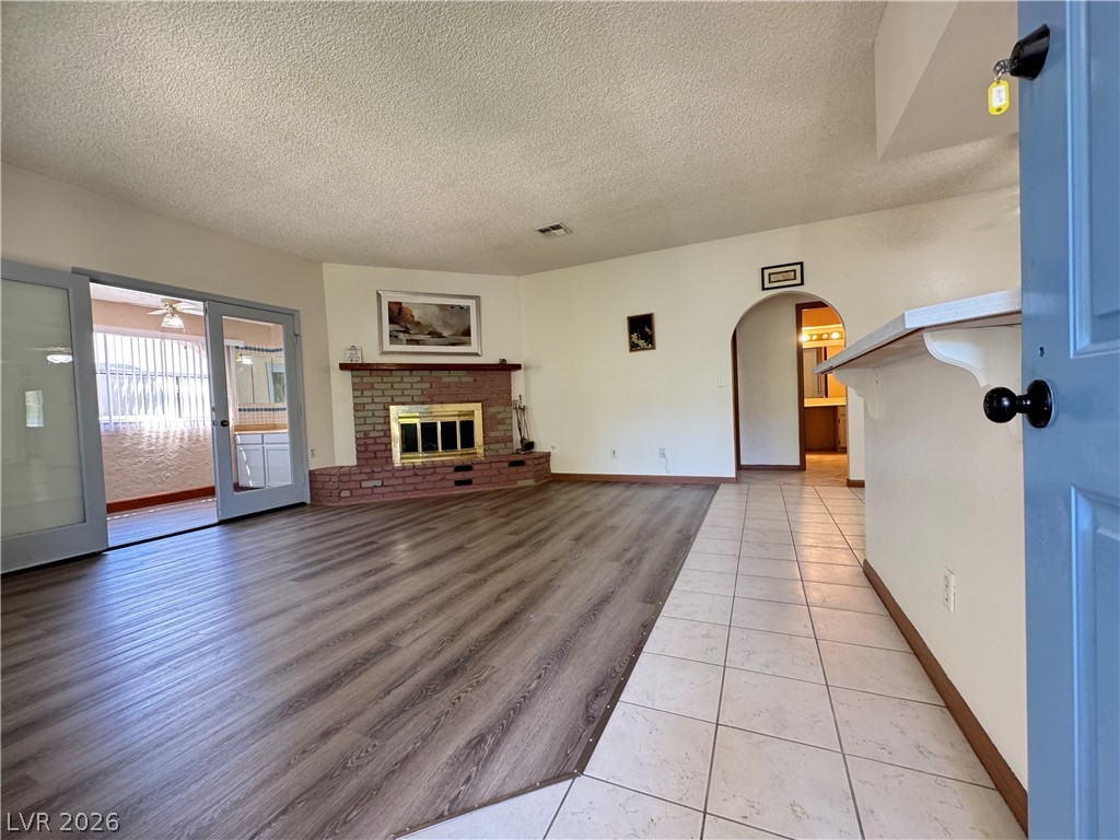 1406 Santa Margarita Street G