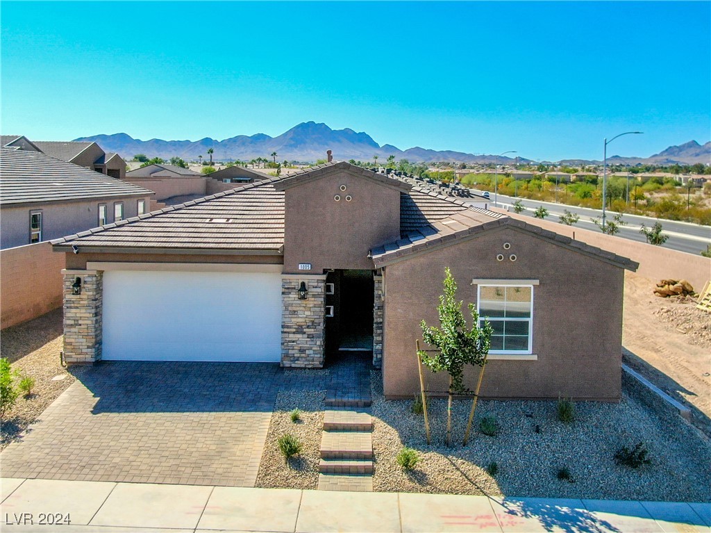 1005 Warsaw Avenue, Henderson, Nevada image 2