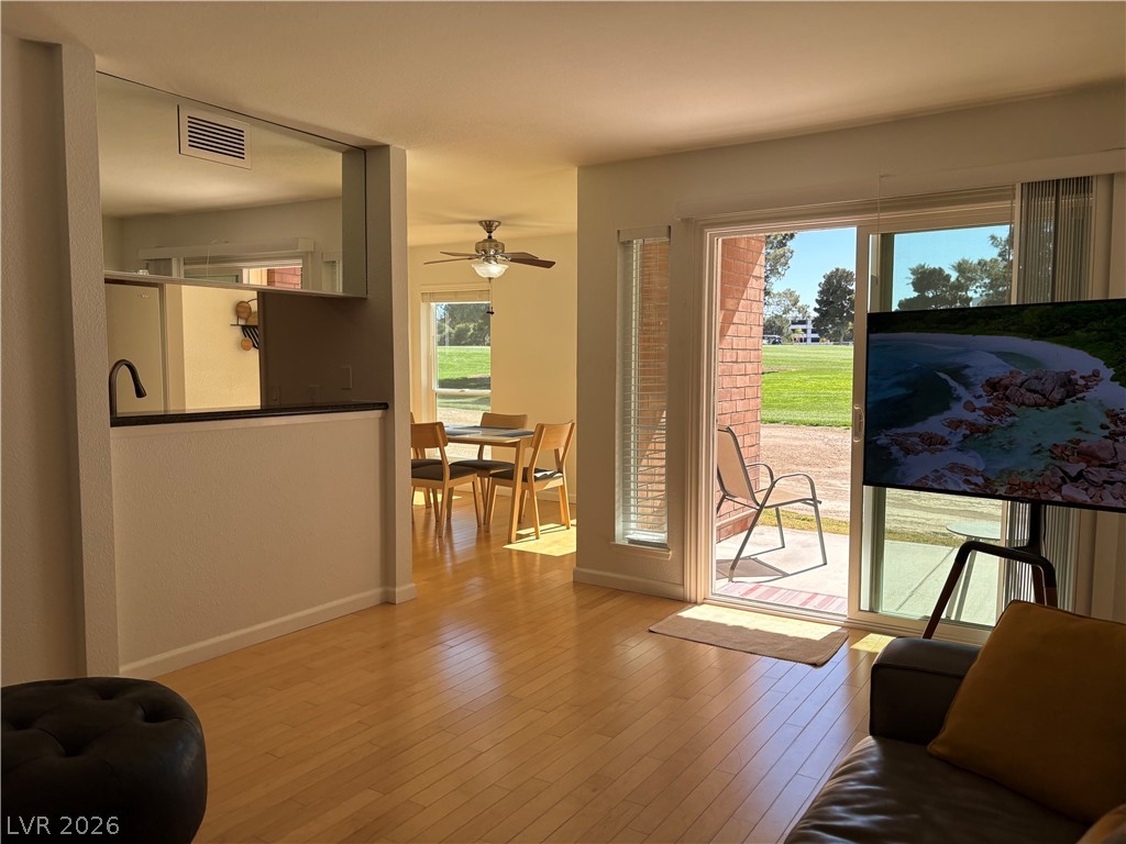 2831 Geary Place 2909