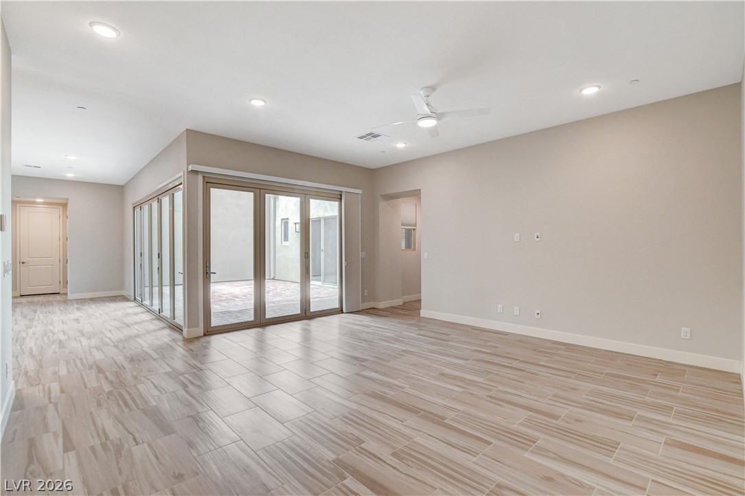 Properties 4 10885 Crimson Cliffs Avenue