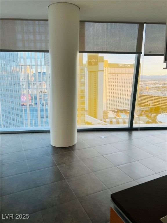 3722 LAS VEGAS Boulevard 1901