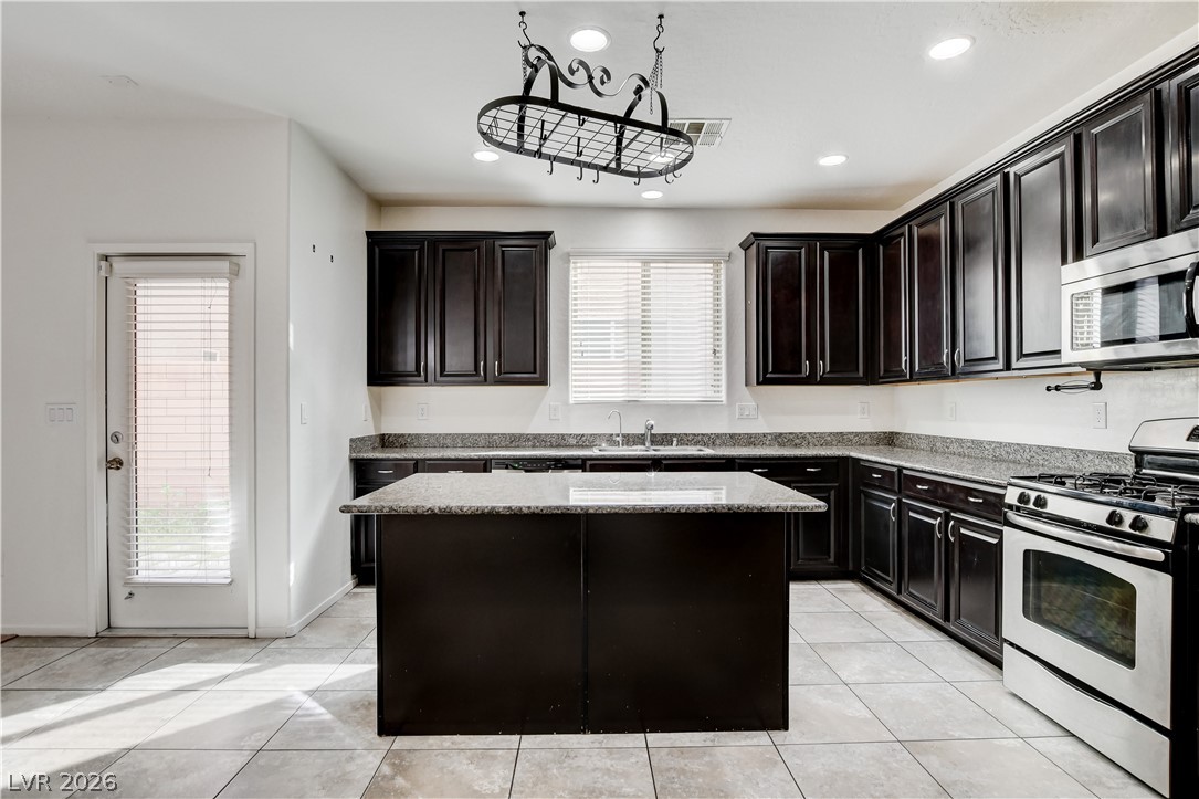 7629 Jasmine Falls Drive