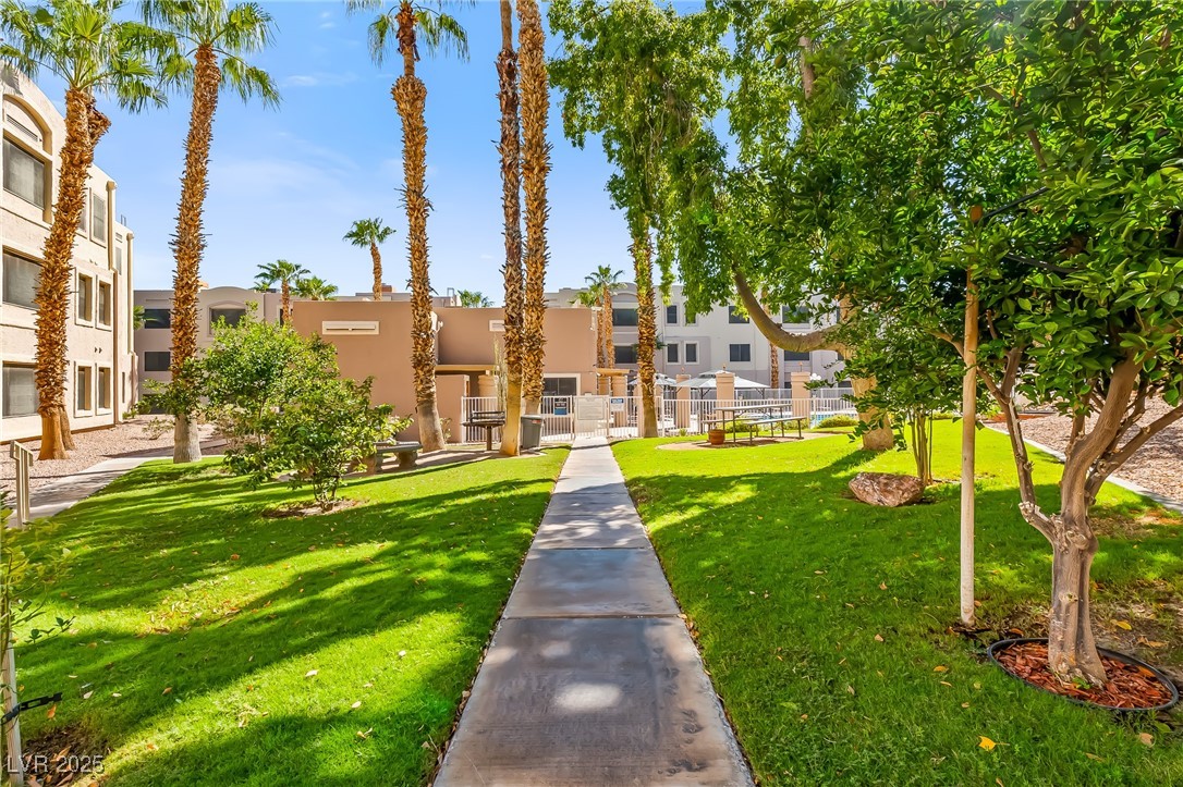 2036 Mesquite Lane 303
