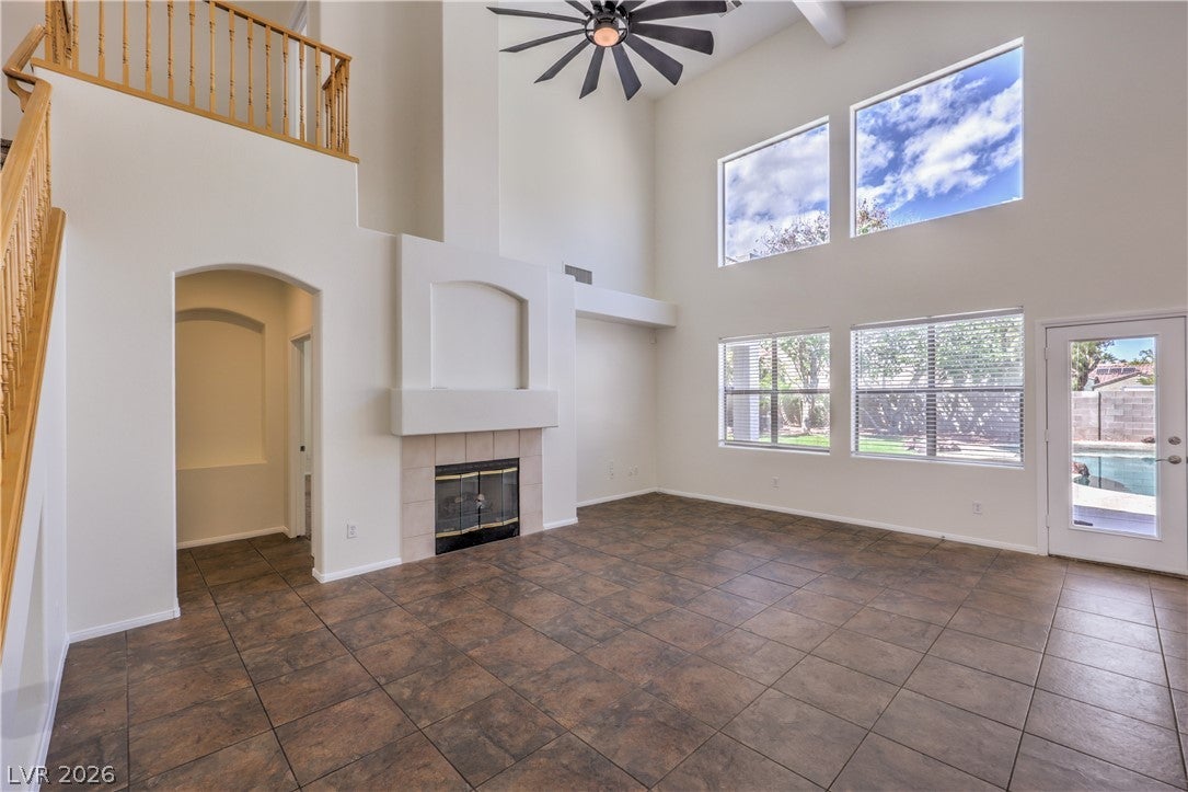 10008 Dusty Winds Avenue