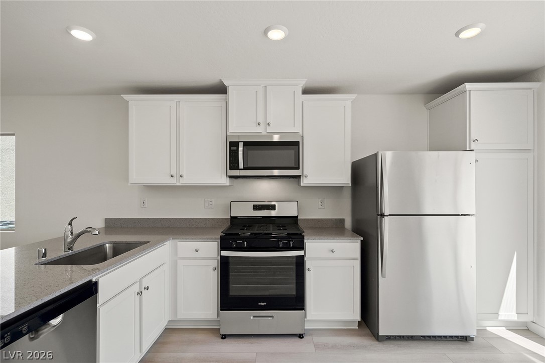 6749 Violet Cascade Avenue