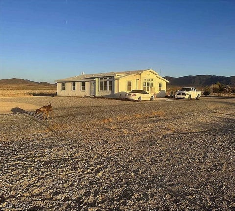 Mobile Home For Sale - 4980 W Retread Road<br/> Nye County, Pahrump, NV 89048