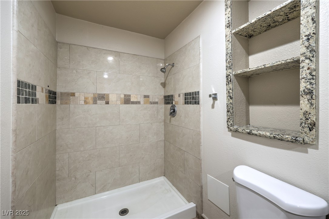Las Vegas, Nevada 89121, United States, 3 Bedrooms Bedrooms, ,3 BathroomsBathrooms,Residential,Active,206364