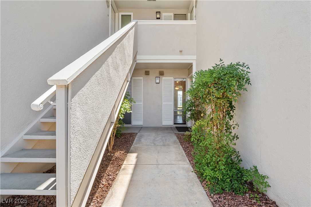 Properties 2 745 Oakmont Avenue 1007