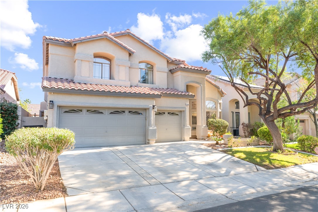 2766 Glen Port Street