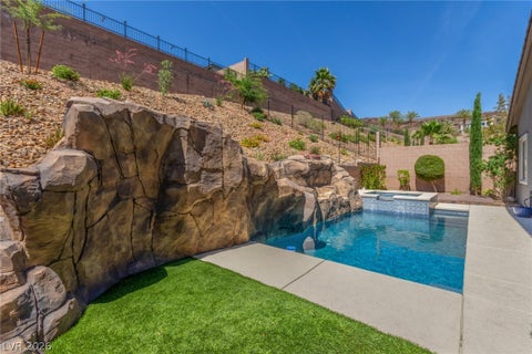 Tiny photo for 8 Via Tiberina, Henderson, NV 89011 (MLS # 2794312)