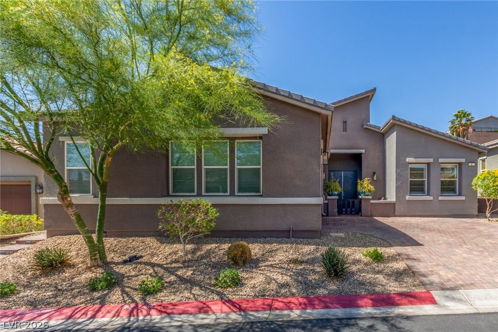 Photo of 8 Via Tiberina, Henderson, NV 89011 (MLS # 2794312)