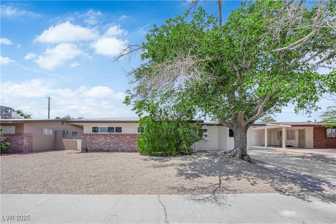 Properties 1 1317 Pyramid Drive