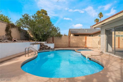 Photo of 804 Vincent Way, Las Vegas, NV 89145 (MLS # 2729476) Photo of 804 Vincent Way, Las Vegas, NV 89145 (MLS # 2729476)