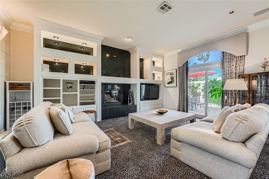 1609 Hidden Spring Drive