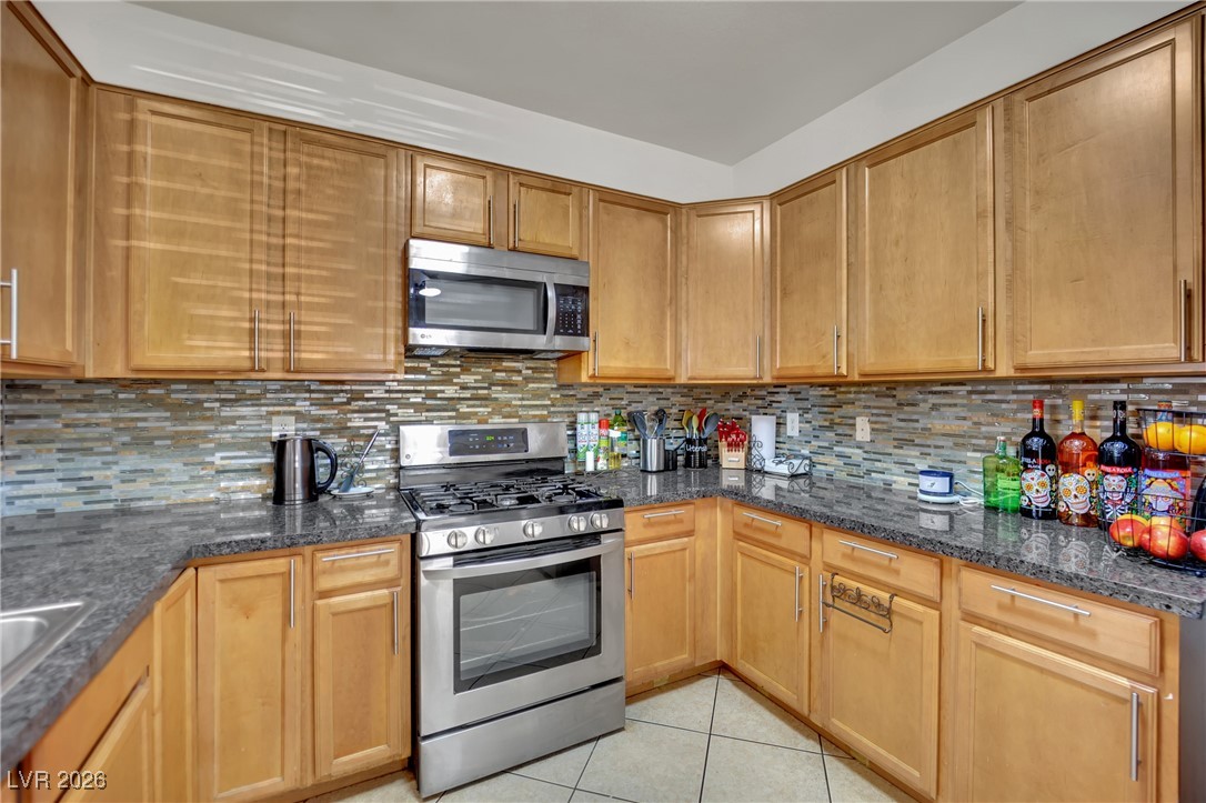 6430 Jackrabbit Run Avenue