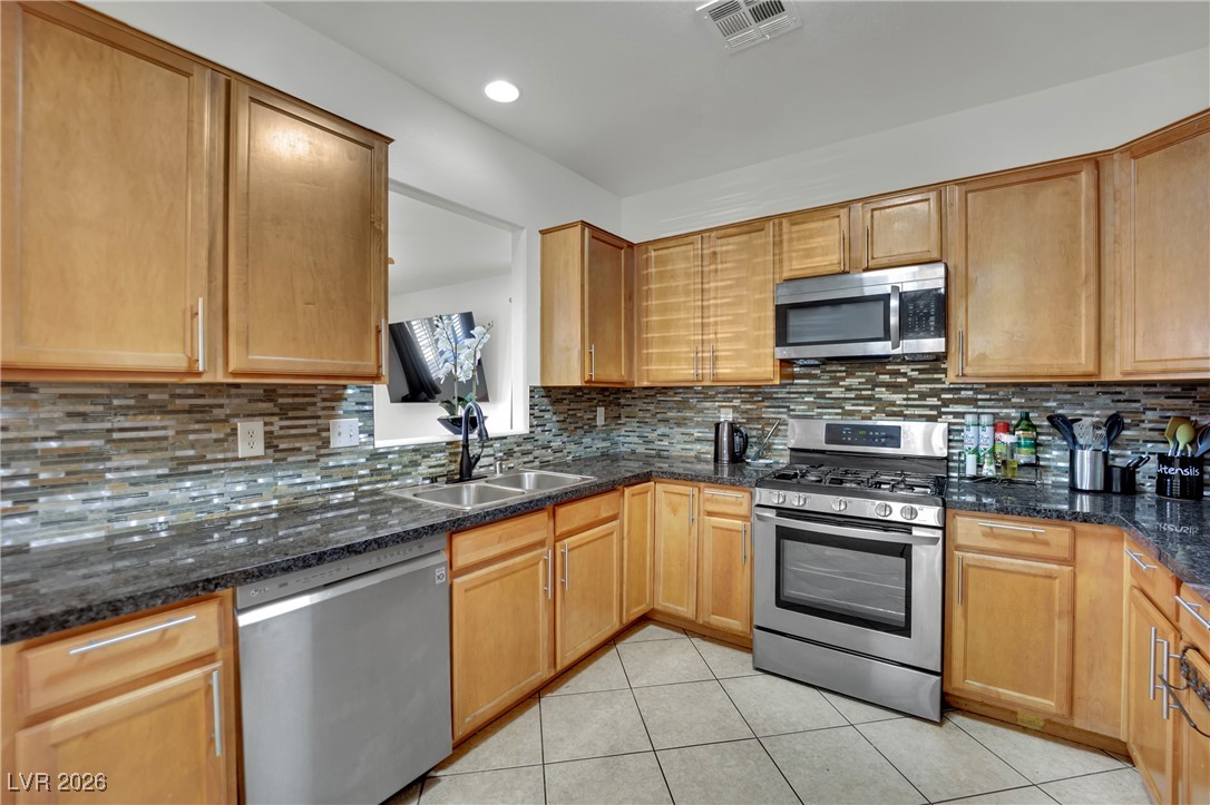 6430 Jackrabbit Run Avenue