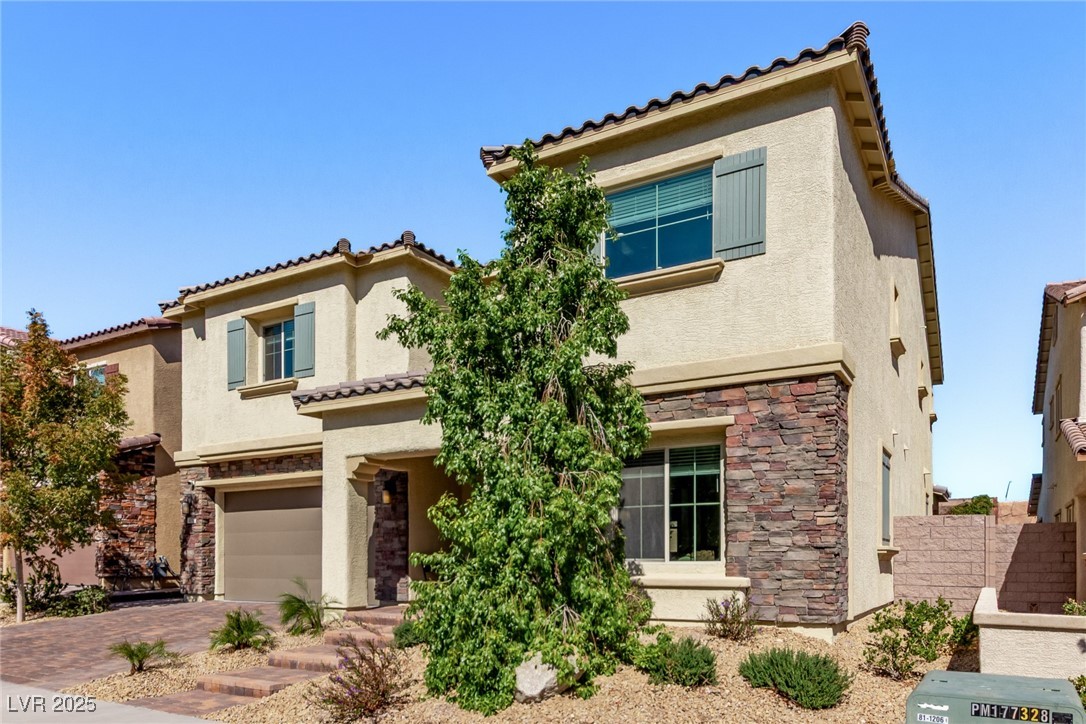 434 Lost Horizon Avenue