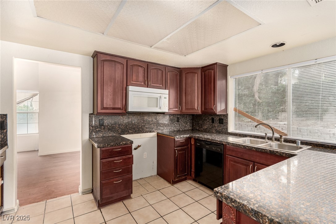 2849 Huber Heights Drive, Las Vegas, Nevada image 13