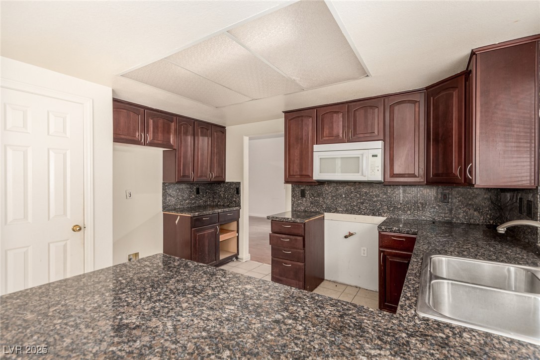 2849 Huber Heights Drive, Las Vegas, Nevada image 14