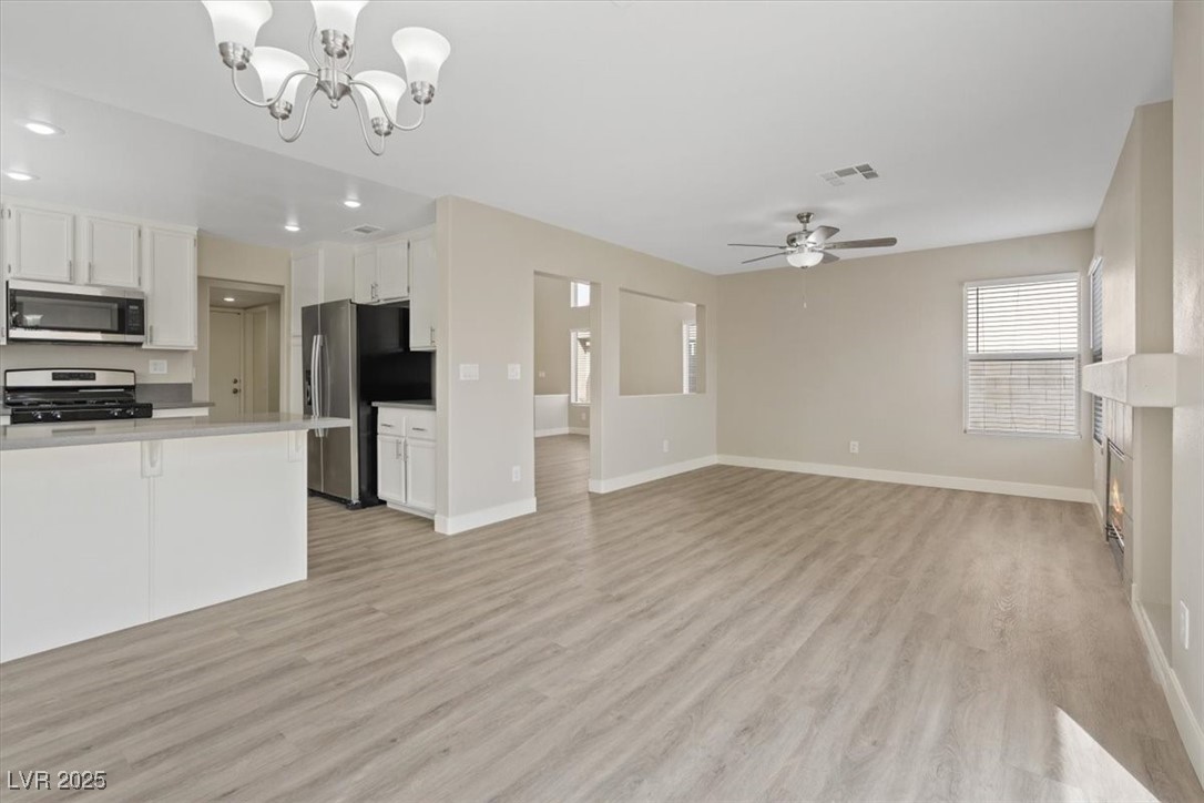 1909 Falling Tree Avenue, North Las Vegas, Nevada image 12