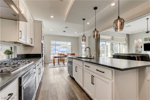 Tiny photo for 51 Thorn Creek Street, Henderson, NV 89011 (MLS # 2765250)