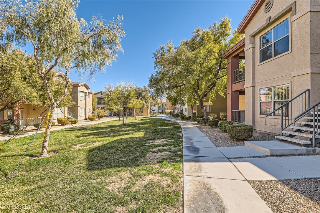 8000 W Badura Avenue 1019