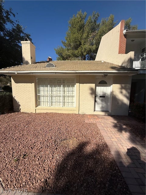 Townhouse For Sale - 790 Tam O Shanter<br/> Las Vegas, NV 89109