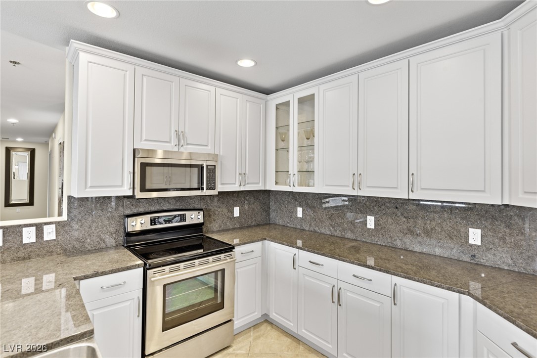 8255 Las Vegas Boulevard 619