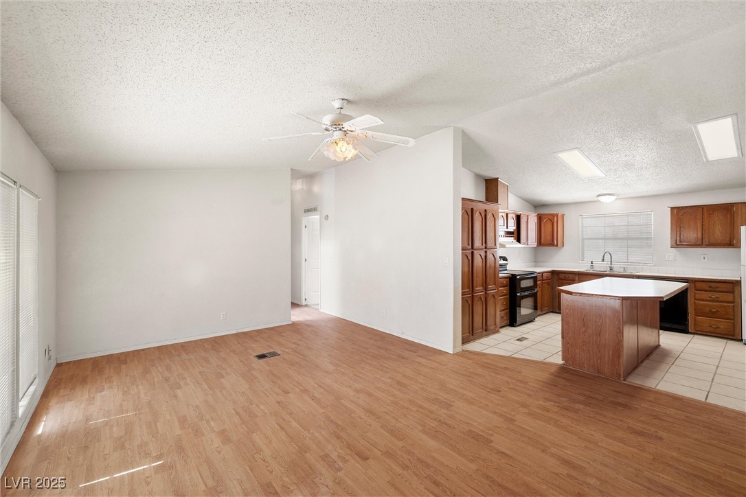 3830 Savoy Boulevard, Pahrump, Nevada image 10