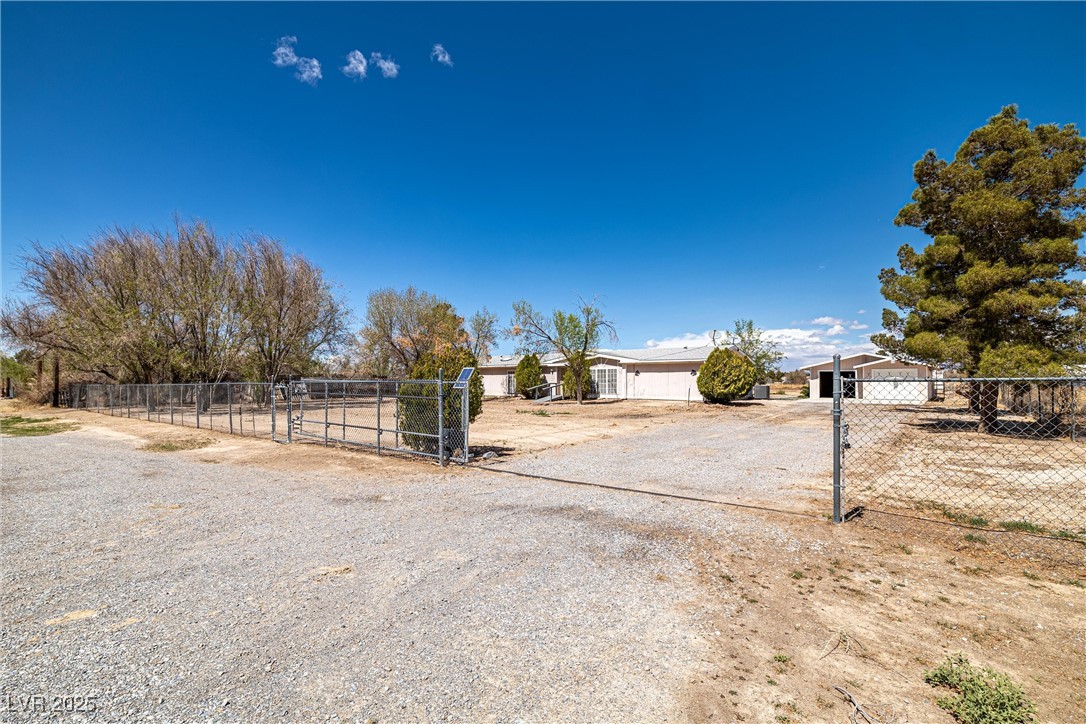 3830 Savoy Boulevard, Pahrump, Nevada image 3