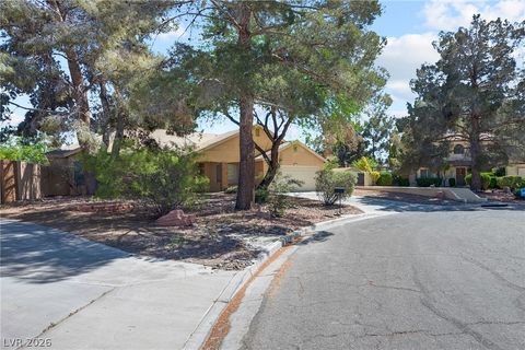 Homes For Sale - 4412 Cayuse Street<br/> North Las Vegas, NV 89031